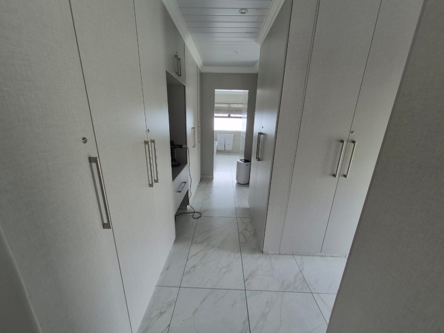 4 Bedroom Property for Sale in Monte Christo Western Cape